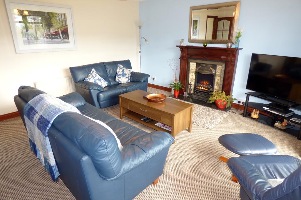 Ken-Mar House Bed And Breakfast Ballymoney Extérieur photo